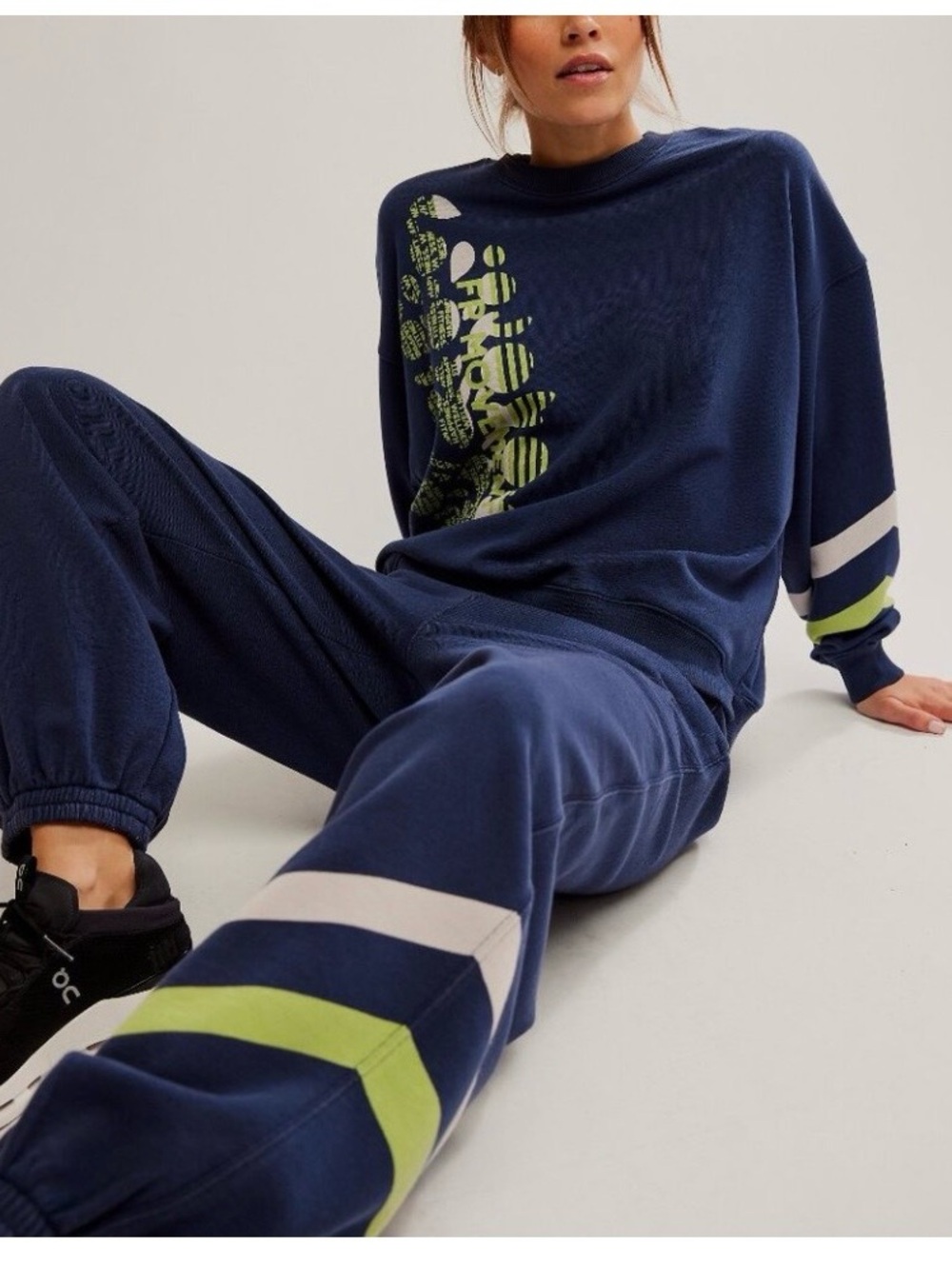 FP Movement by Free People Crewneck and Joggers Sweatsuit LIKE NEW!